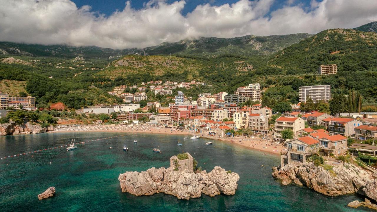 Apartments My Przno Sveti Stefan Eksteriør billede