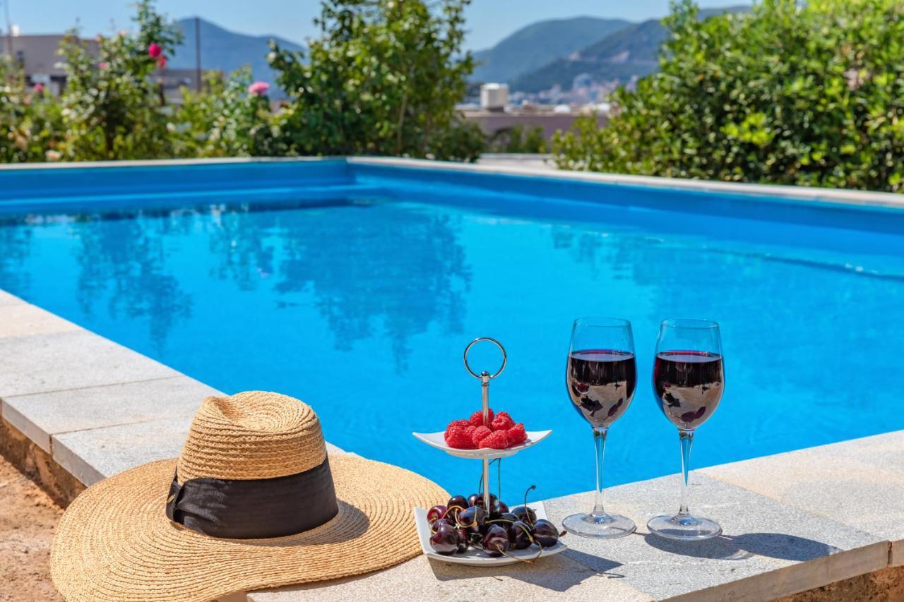 Apartments My Przno Sveti Stefan Eksteriør billede